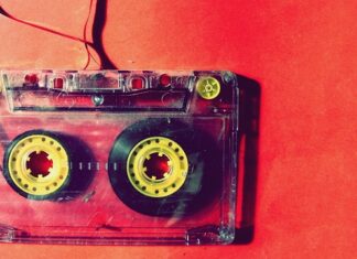 Dlaczego taśma malarska zrywa farbę? Dlaczego taśma malarska zrywa farbę?