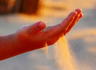 Co może Cieknąć z przodu auta?