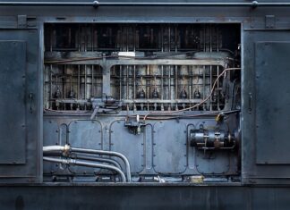 Jak ustawić zawory w silniku 3 cylindrowym?